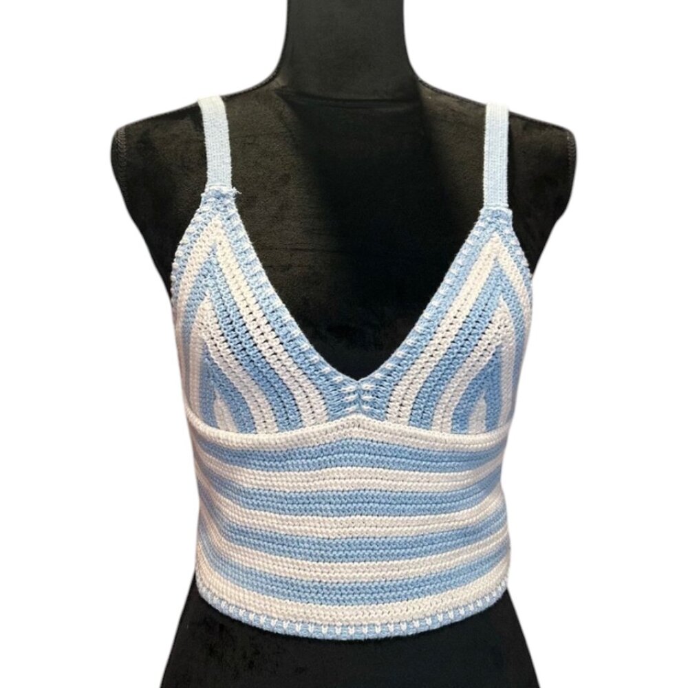 Blue knit tank